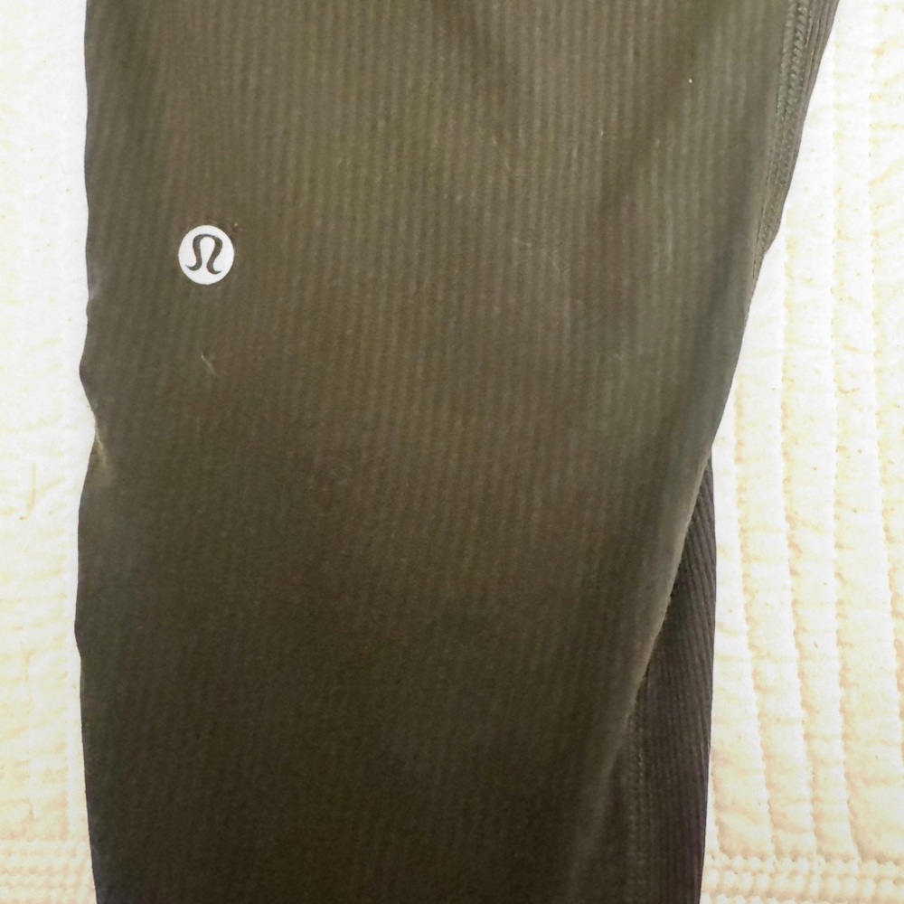 LULU LEMON Dance Studio Dark Army Green Mid Rise Pant Size 6 - Picture 14 of 16